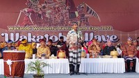 Pada pembukan Wakatobi Wave 2022, Bupati Wakatobi, Haliana optimis kedepan kondisi ekonomi semakin membaik, mengingat destinasi wisata Wakatobi telah diakui dunia.