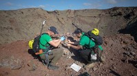 Selama bertahun-tahun Badan Antariksa Eropa (ESA) dan NASA telah menjadikan lokasi ini sebagai tempat latihan para astornot.