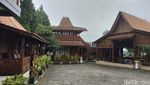 Mengintip View Menawan dari Hotel Joglo yang Tradisional