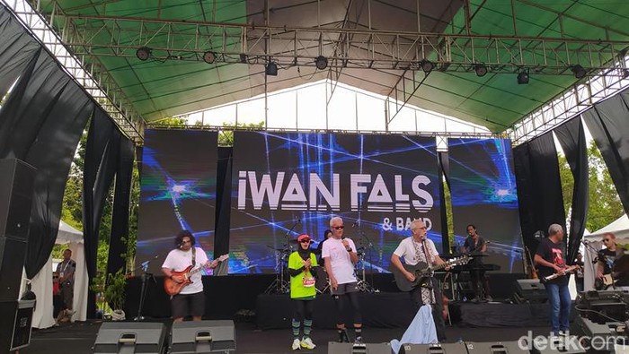 Iwan Fals di Borobudur Marathon, Minggu (13/11/2022).