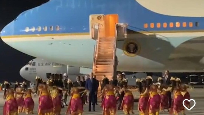 Joe Biden tiba di Bali (Instagram Live G20 Indonesia)