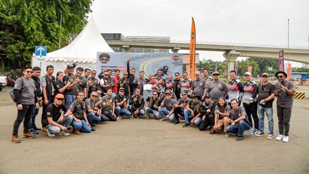 Kegiatan safety riding H.O.G Anak Elang Jakarta Chapter