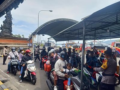 Kesibukan Aparat Kepolisian Amankan Gilimanuk Jelang KTT G20 Bali