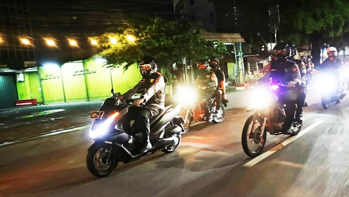 Polisi Patroli Malam ke Sejumlah Titik di Tangerang.