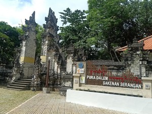 Pujawali hingga Sejarah Pura Sakenan di Pulau Serangan