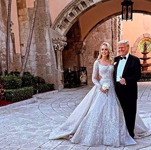 Pernikahan Mewah Putri Donald Trump, Gaun Pengantin Capai Rp 4,6 Miliar