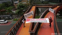 Bali kembali akan menjadi saksi komitmen-komitmen kepala negara. Kali ini pertemuan negara G20 yang merupakan penyumbang 80% emisi dunia dan merupakan penghuni 60% populasi bumi.