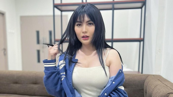 angela lee