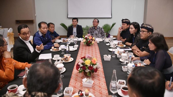 Anies bertemu pengurus daerah Koalisi Perubahan di Bali. (Foto dikirimkan pengurus NasDem).