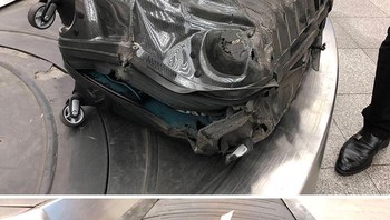 Bila milik Kaesang aman, netizen ini kopernya melepuh. Foto: Boredpanda.  Foto: Boredpanda  