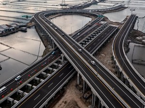Tol Semarang-Demak Bakal Punya Tanggul Raksasa Seperti di Amsterdam