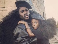 Gaya Rambut Ayah dan Anak Ini, Bikin Orang Terheran-heran