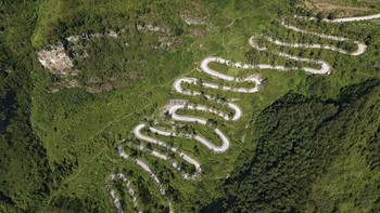 Foto lansekap dari udara juga tak kalah ciamik.