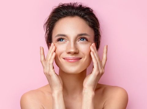 Ilustrasi Wajah Glowing