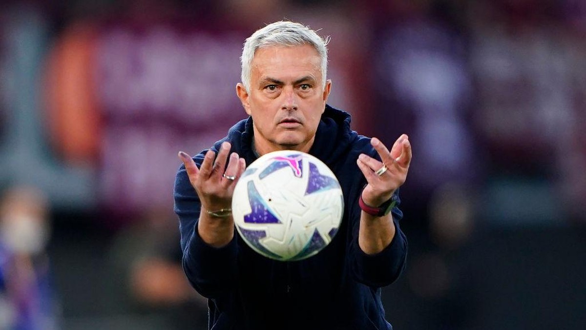 Jose Mourinho kabarnya mendapat tawaran gila melatih Timnas Arab Saudi. (Foto: Getty Images)
