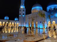 Masjid Sheikh Zayed Solo Akan Dikelola Profesional Dan Jadi Masjid ...