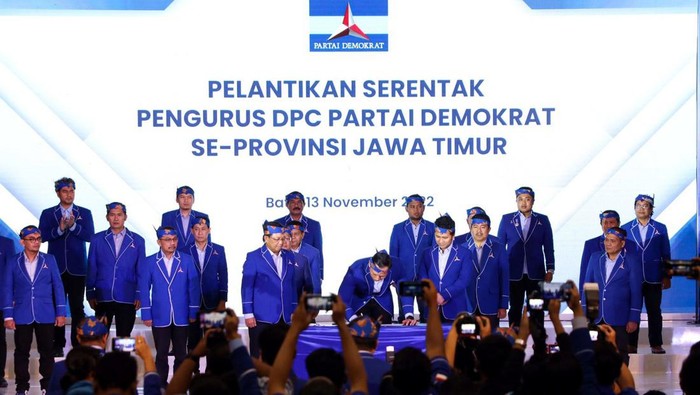 Melihat Lagi Momen Ahy Lantik Dpc Demokrat Se Jatim