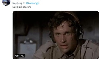 Meme ini menggambarkan pihak maskapai langsung keringetan setelah tweet Kaesang. Foto: Twitter