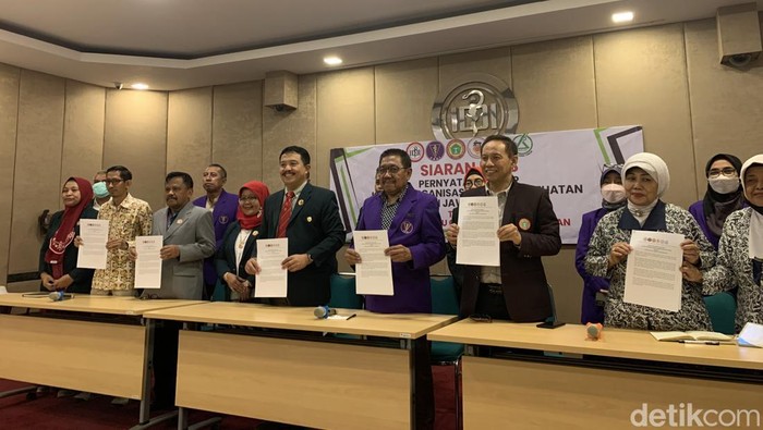 Organisasi Profesi Kesehatan di Jatim Kompak Tolak ruu Omnibuslaw Kesehatan