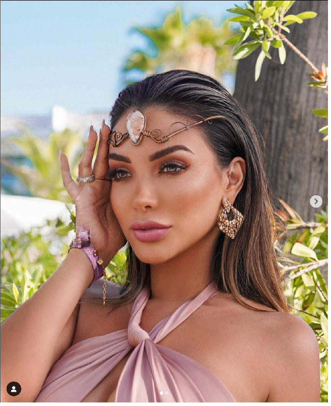 Paula Manzanal atau nama lengkapnya Ana Paula Valeria Manzanal Sarmiento merupakan wanita asal Peru yang populer di Instagram dan TikTok. Dia memiliki lebih dari 2,2 juta pengikut di Instagramnya @Paula Manzanal. Sedangkan pengikut TikToknya lebih dari dua jutaan. Foto: Dok. Instagram @Paula Manzanal