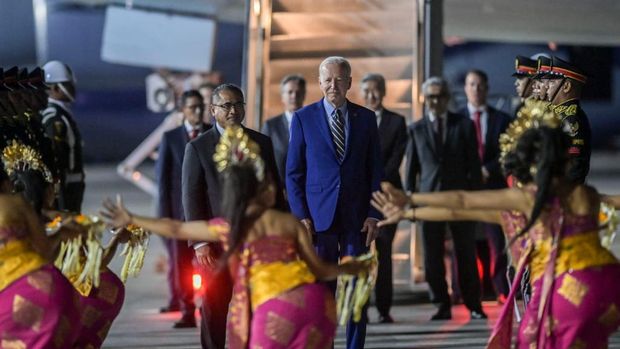 Presiden Amerika Serikat Joe Biden tiba di Bali pada Minggu, (13/11/2022) malam sekitar pukul 21.30 WITA. (Dok. Laman indonesia.go.id)
