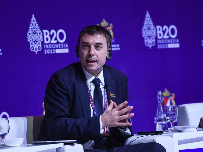 Presiden Direktur PT HM Sampoerna Tbk. Vassilis Gkatzelis turut hadir dalam Konferensi Tingkat Tinggi B20 (B20 Summit) Indonesia di Bali, Minggu (13/11/