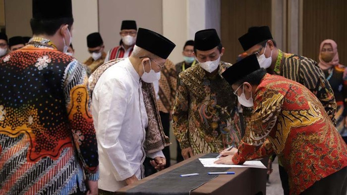 Program Masjid Pelopor Moderasi Beragama Diluncurkan Kementerian Agama (Kemenag) melakukan kick off Program Masjid Pelopor Moderasi Beragama (MPMB). Program ini diluncurkan di Solo, Jawa Tengah.