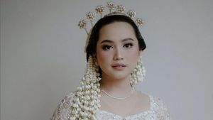 5 Potret Cantik Rachel Amanda Berkebaya Putih Saat Dipersunting Pengusaha