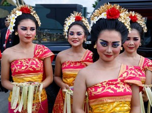 Gubernur Koster-PHRI Tanggapi Keinginan Megawati Larang Tari Bali di Hotel
