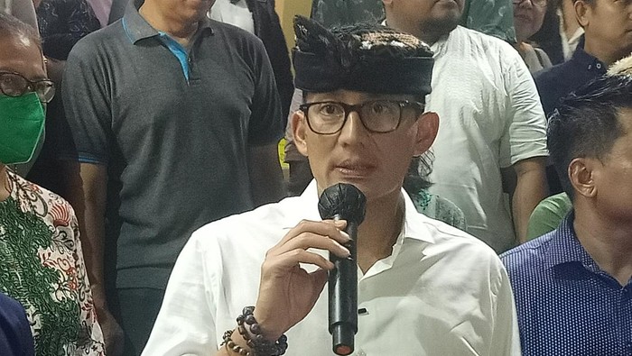 Menteri Pariwisata dan Ekonomi Kreatif (Menparekraf), Sandiaga Salahuddin Uno ketika ditemui di Kuta Seafood Restaurant, Badung, Bali pada Senin (14/11/2022) malam.