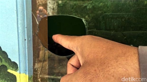 Taman Belajar Sarwendah di Cipetir Sukabumi dilempar batu oleh orang tak dikenal