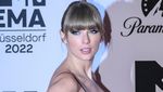 Taylor Swift Borong 4 Piala di MTV EMA 2022