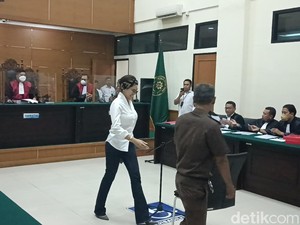 Sidang Lanjutan Nikita Mirzani Dipercepat Jadi 21 November