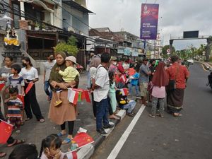 Warga Kuta Sambut Kedatangan Xi Jinping Jelang Puncak KTT G20