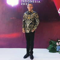 Mantan personel Trio Libels, Edwin Rizal Manansang sudah tidak aktif di dunia hiburan dan memilih banting setir menjadi pegawai pemerintahan. Edwin Manansang kini menjabat sebagai Asisten Deputi Kerjasama Ekonomi Multilateral dan Pembiayaan. Foto: Instagram