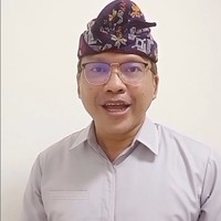 Agung Wirasutha pernah dikenal sebagai penyanyi juga sudah lagi aktif di industri musik. Ia sekarang memilih menjadi abdi negara sebagai PNS di Pemkab Badung. Foto: Instagram
