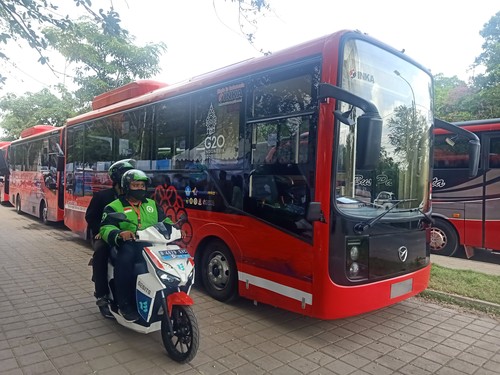 Bus-bus terparkir di kawasan Lagoon Nusa Dua yang dijadikan sebagai terminal sementara selama KTT G20, Selasa (15/11/2022) pagi