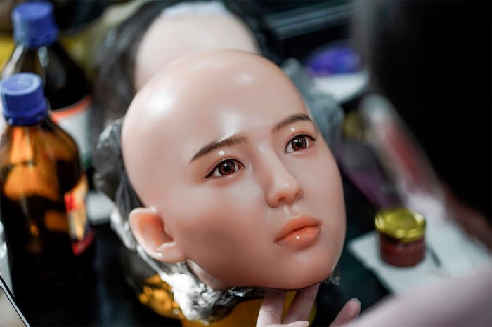 China menjadi salah satu negara penghasil robot seks di dunia. Industri tersebut bahkan telah berjalan sejak 2009.