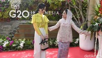 Iriana menyambut kedatangan Ibu Negara Korea Selatan Kim Keon-hee.