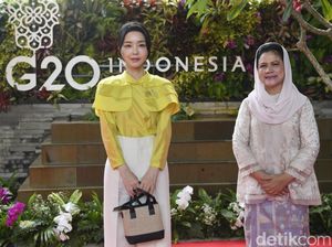 Iriana Berfoto dengan Ibu Negara Para Pemimpin Dunia