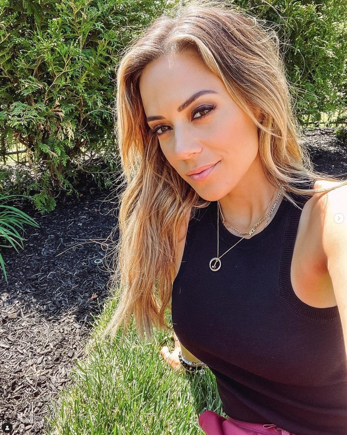 Jana Kramer Jana Kramer