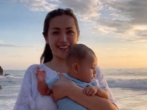 Gaya Jessica Iskandar Liburan ke Sumba saat Tak Bisa Bayar Cicilan KPR