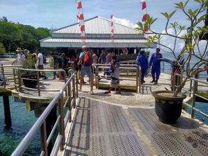 Nyeberang dari Senggigi-Bali saat G20, 38 Warga Asing Diperiksa Ketat