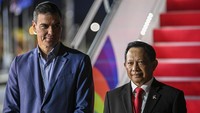 Perdana Menteri Spanyol Pedro Sanchez juga hadir dan didampingi oleh Mendagri Tito Karnavian.