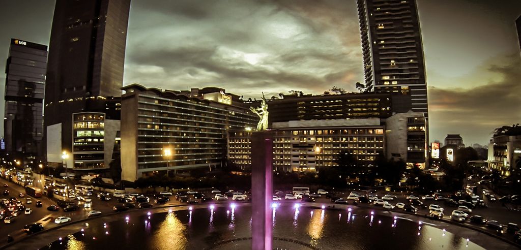 Potret mall terbesar di Indonesia.