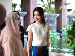 Potret Istri Presiden Korsel Kim Keon Hee yang Dipuji Netizen Dunia
