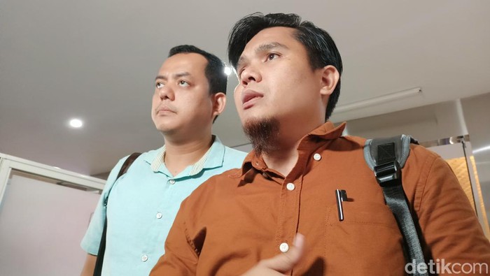 Pengacara korban kasus robot trading Net89, Zainul Arifin.