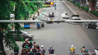 Potret Pengendara Langgar Lalin Meski Diplototi ETLE