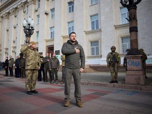 Rusia Mundur dari Kherson, Zelensky: Awal dari Akhir Perang!