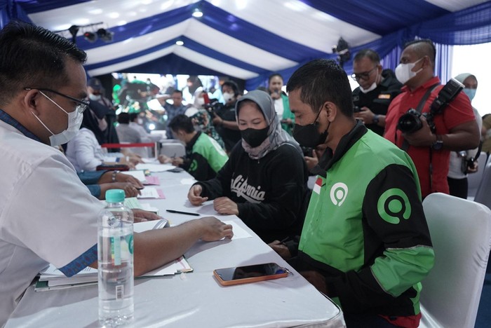 Proses akad kredit rumah untuk mitra driver Gojek di Solo Raya